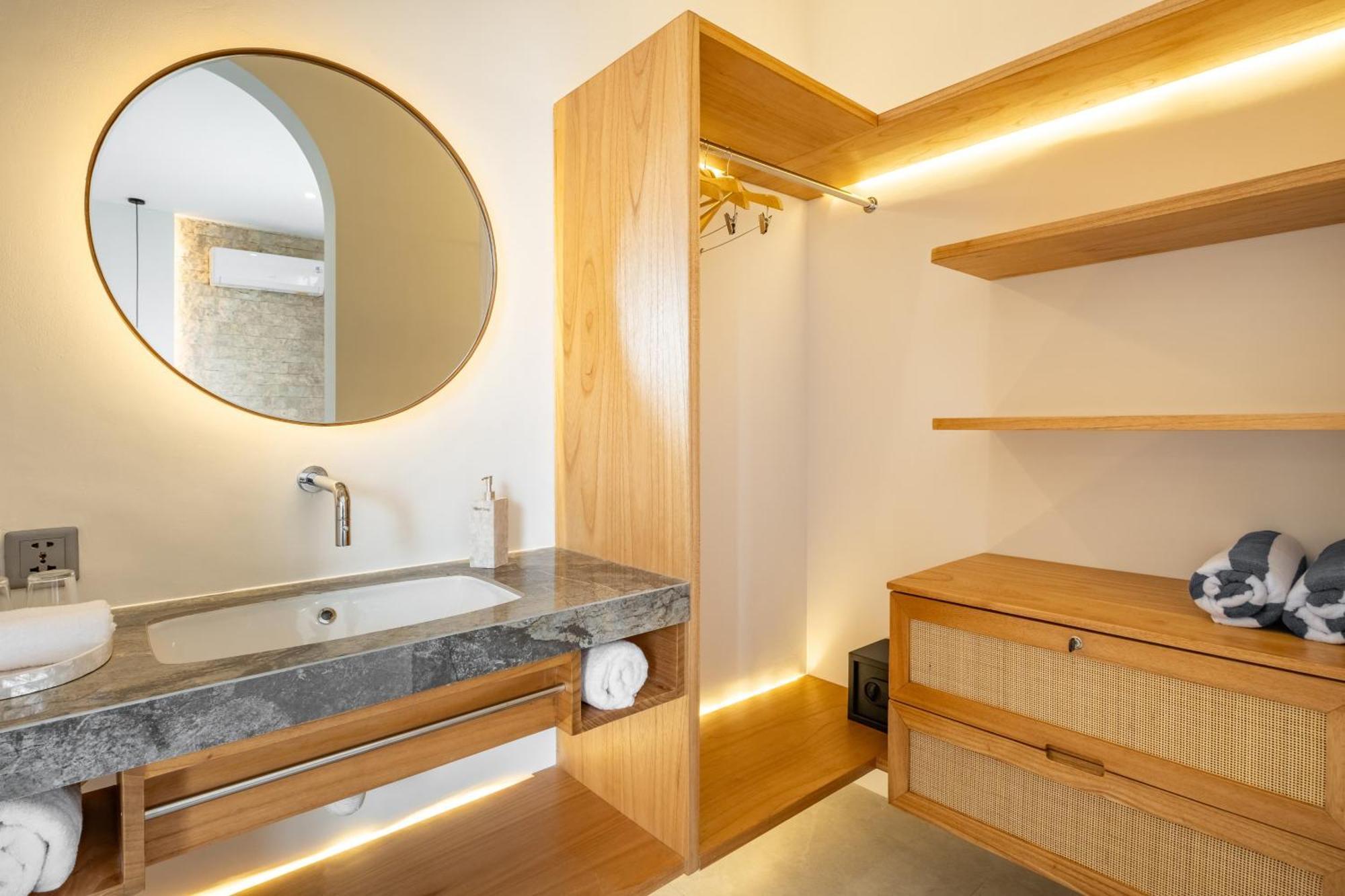 Mysa Boutique Hotel Seminyak Kültér fotó
